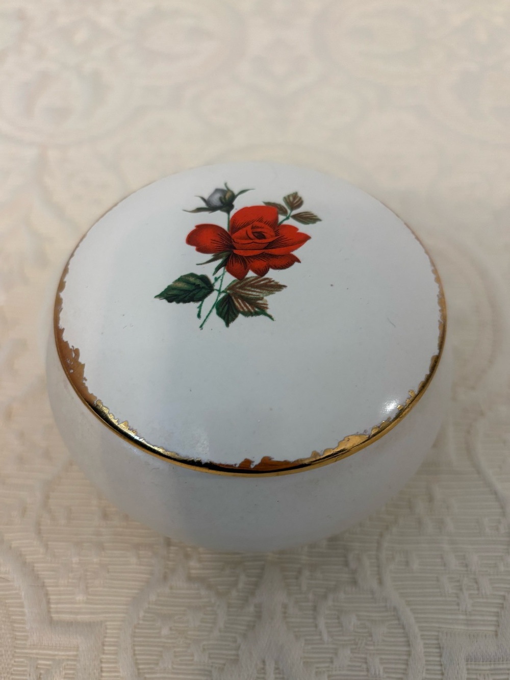 Vintage red rose porcelain gold trim trinket jewelry box with lid Signed 1978
